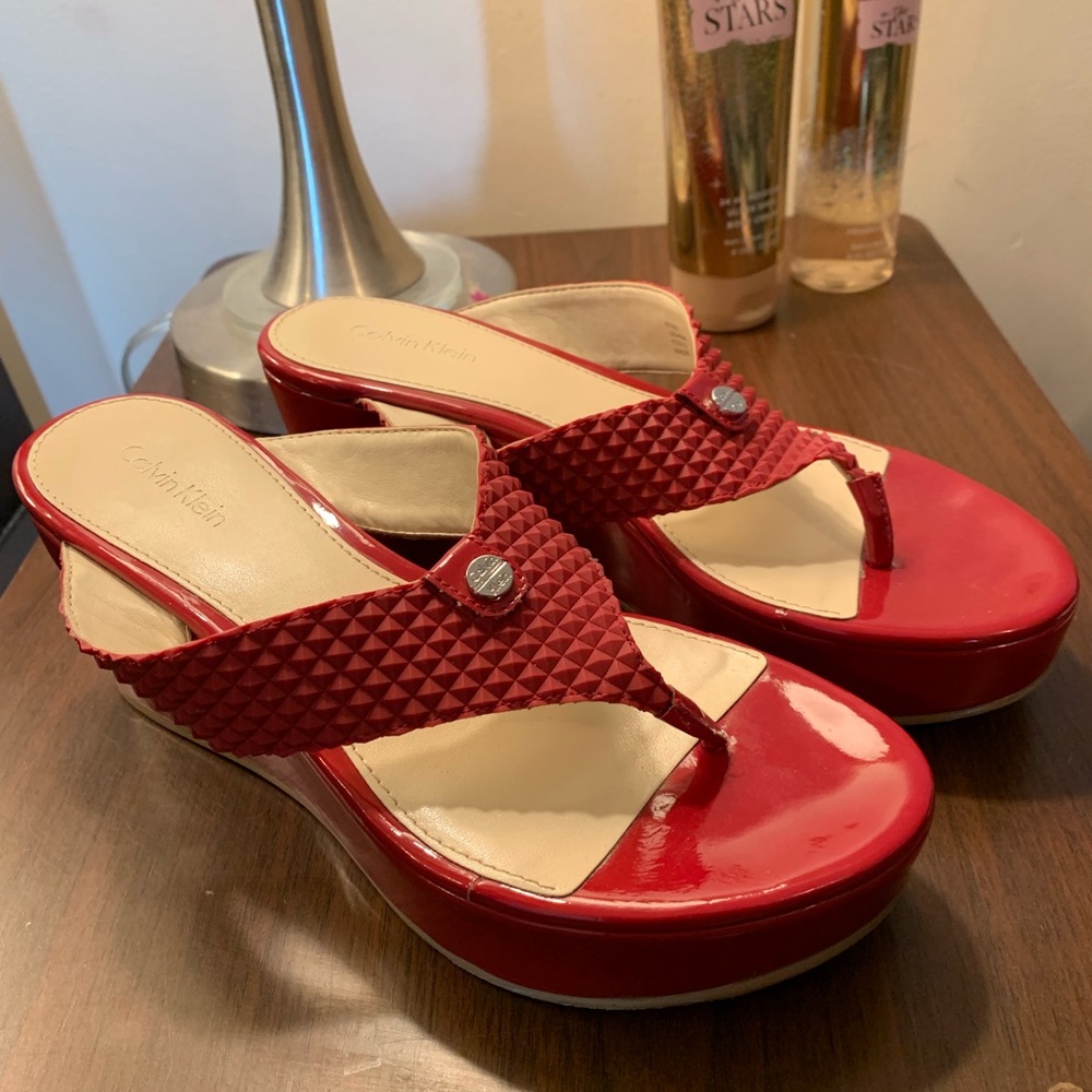 Like new sandals